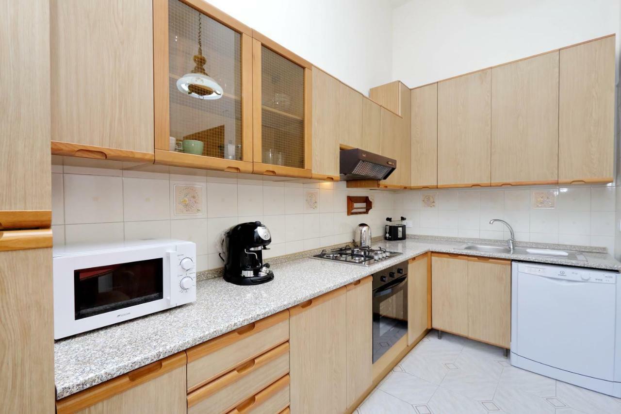 Conte Verde Apartment Рим Екстериор снимка